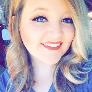 Meet your Posher, Maci